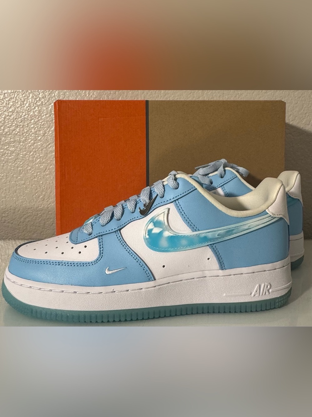 Women’s Nike Air Force Low ‘07 LX in Nail Art Size 8